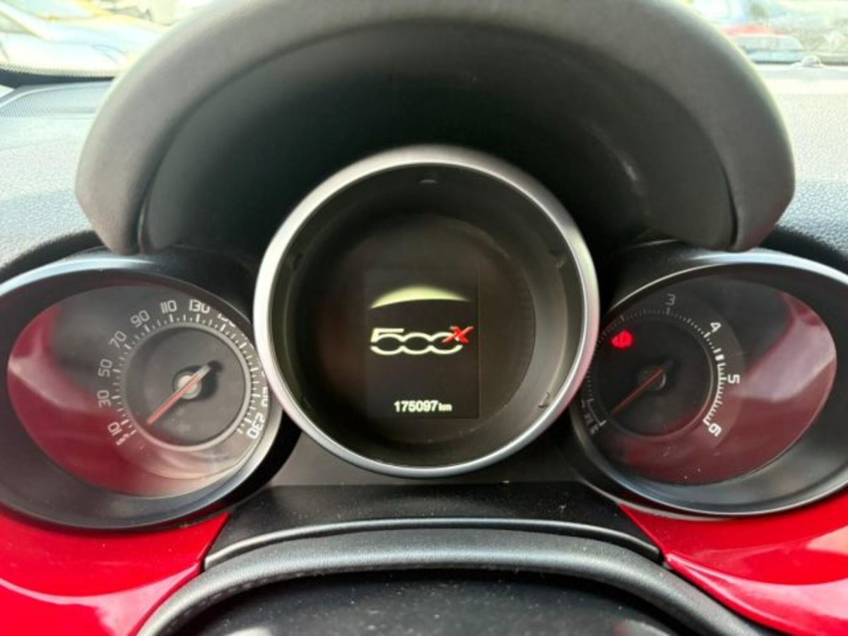 Fiat 500X 1.6 MultiJet 120 CV DCT Lounge (9)