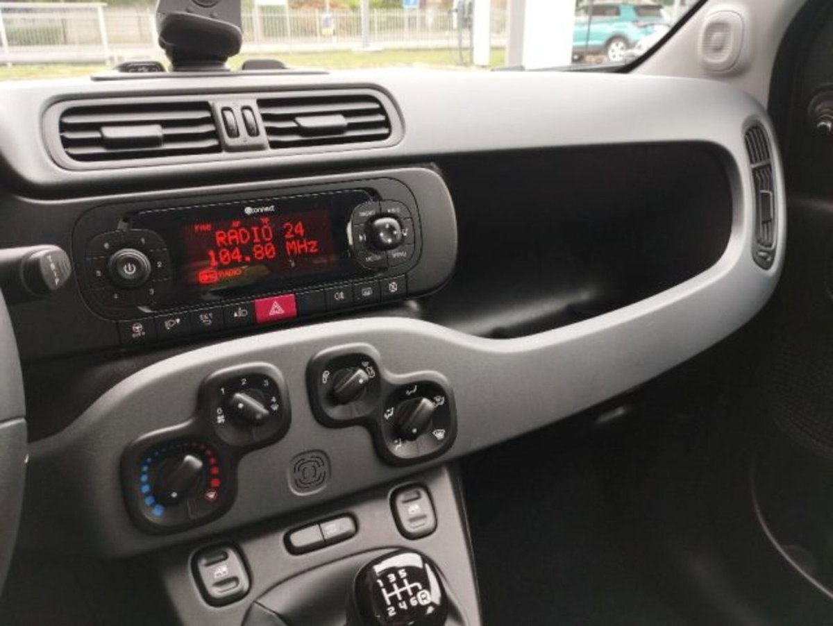 Fiat Panda 1.0 firefly hybrid s&s 70cv 5p.ti (13)