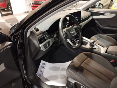 Audi A4 Avant 35 TDI/163 CV S tronic Business Advanced (12)