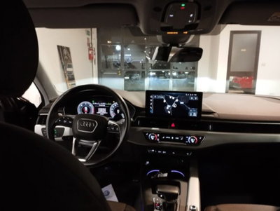 Audi A4 Avant 35 TDI/163 CV S tronic Business Advanced (15)