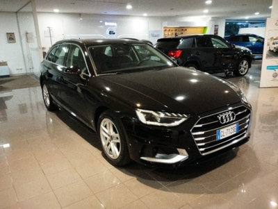 Audi A4 Avant 35 TDI/163 CV S tronic Business Advanced (2)