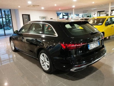 Audi A4 Avant 35 TDI/163 CV S tronic Business Advanced (5)