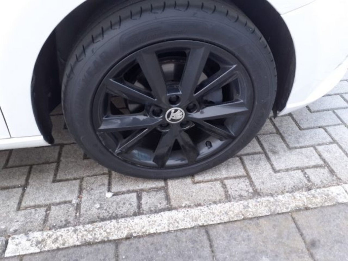 Skoda Fabia 1.4 TDI 75 CV Twin Color Design Edition Nero (5)