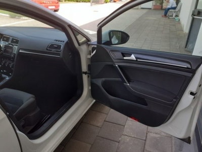 Volkswagen Golf 1.4 TGI DSG 5p. Highline BlueMotion (8)