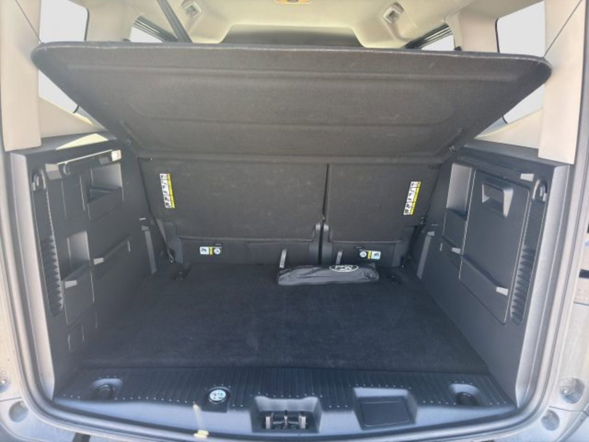 Ford Tourneo Courier 1.0 ecoboost 125cv Titanium powershift (13)