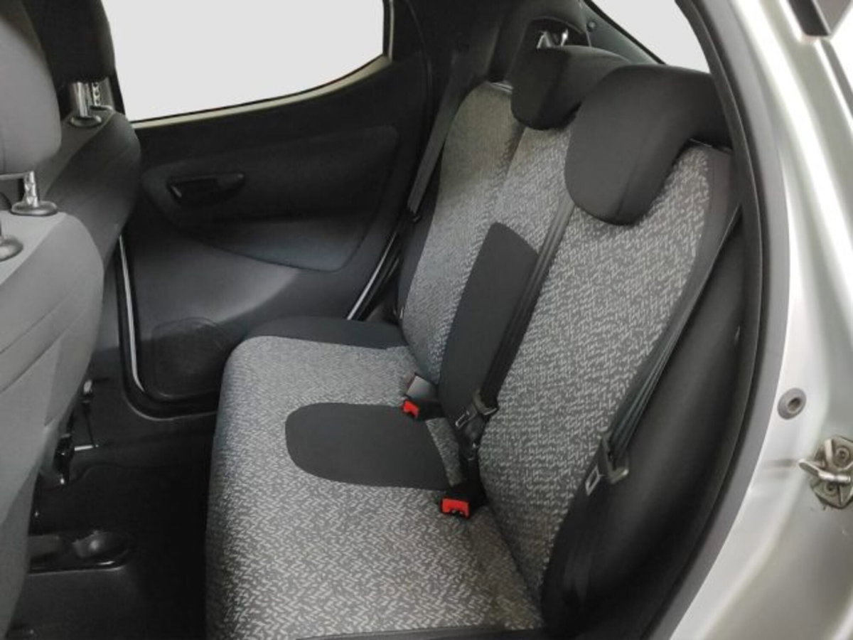 Lancia Ypsilon 1.2 69 CV 5 porte S&S Elefantino Blu (15)
