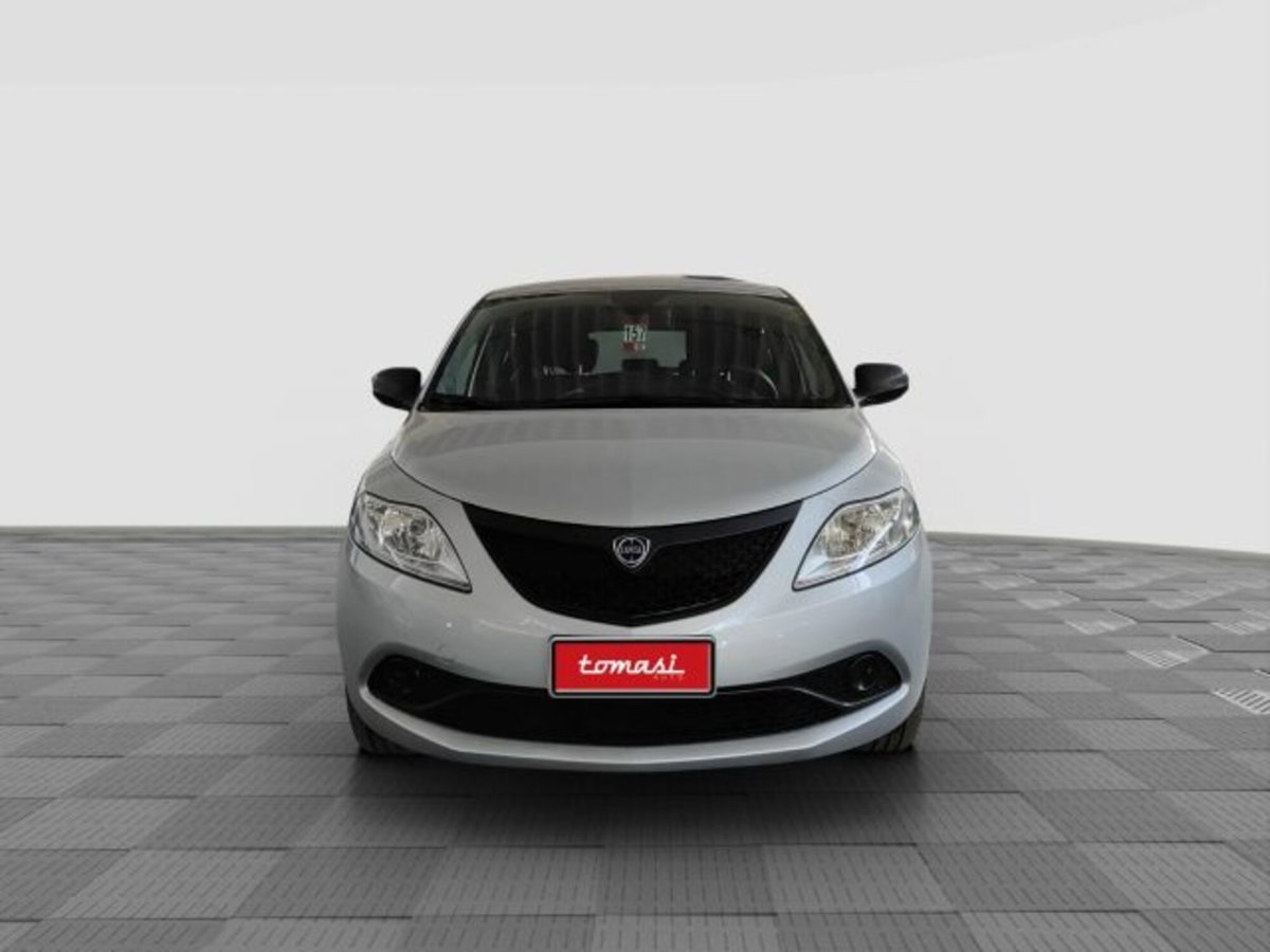 Lancia Ypsilon 1.2 69 CV 5 porte S&S Elefantino Blu (8)