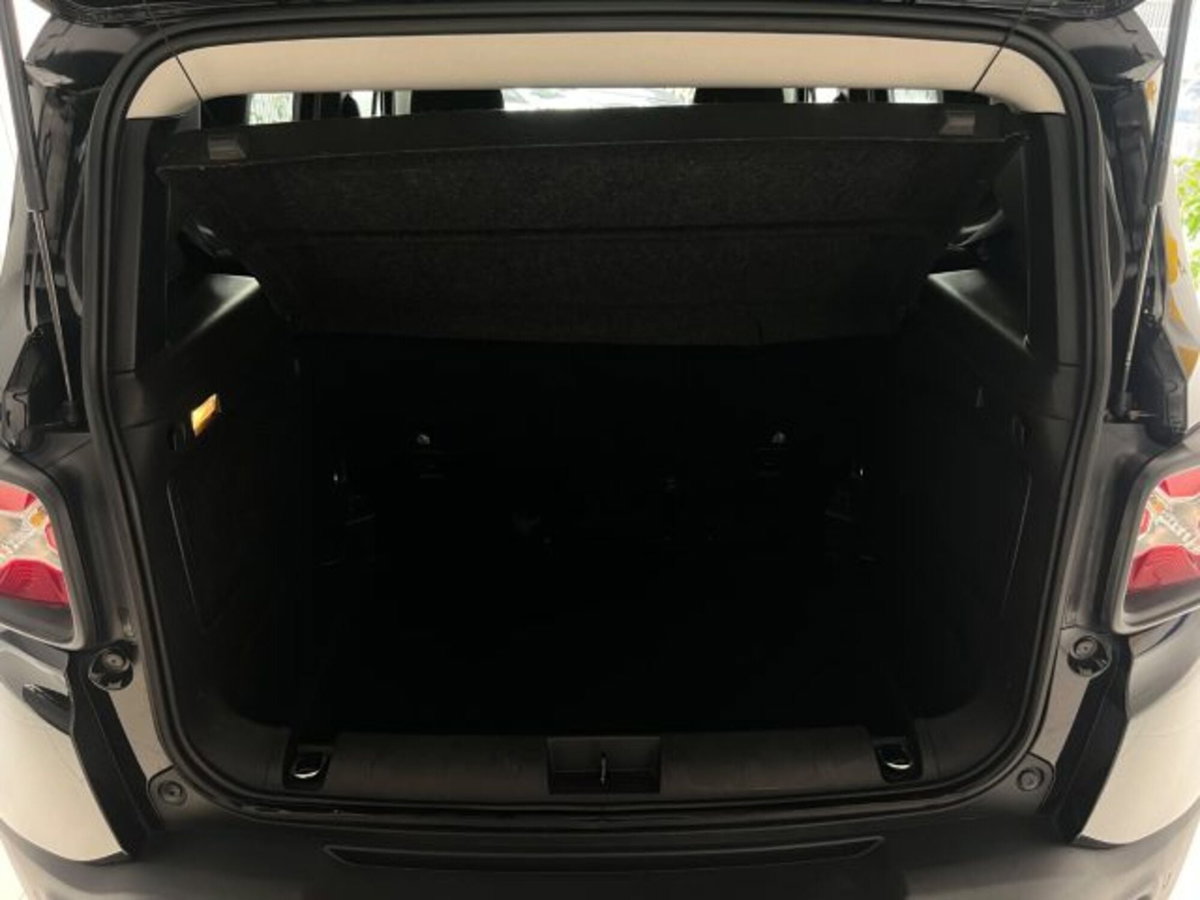 Jeep Renegade 1.6 Mjt DDCT 120 CV Limited (16)