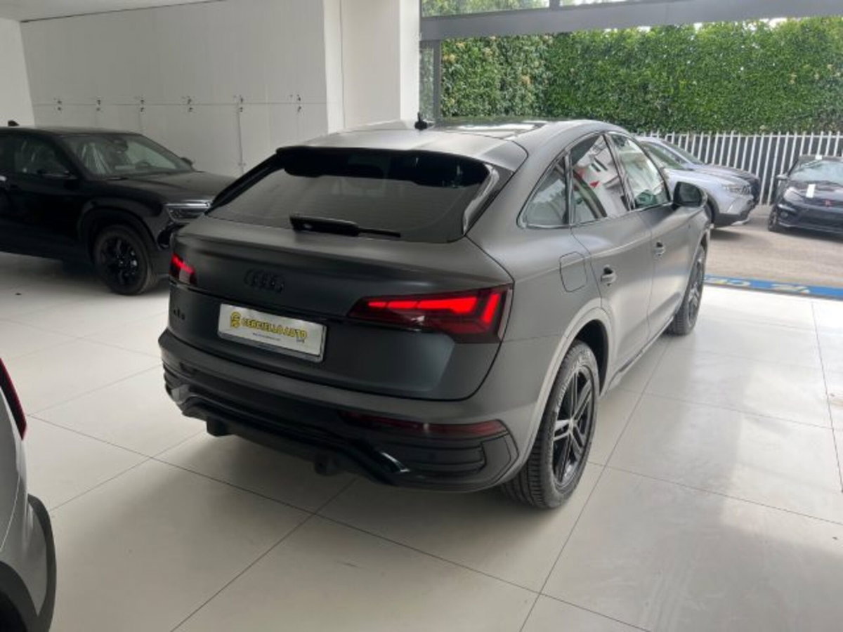 Audi Q5 Sportback 40 2.0 tdi mhev 12V S line Plus quattro s-tronic (19)