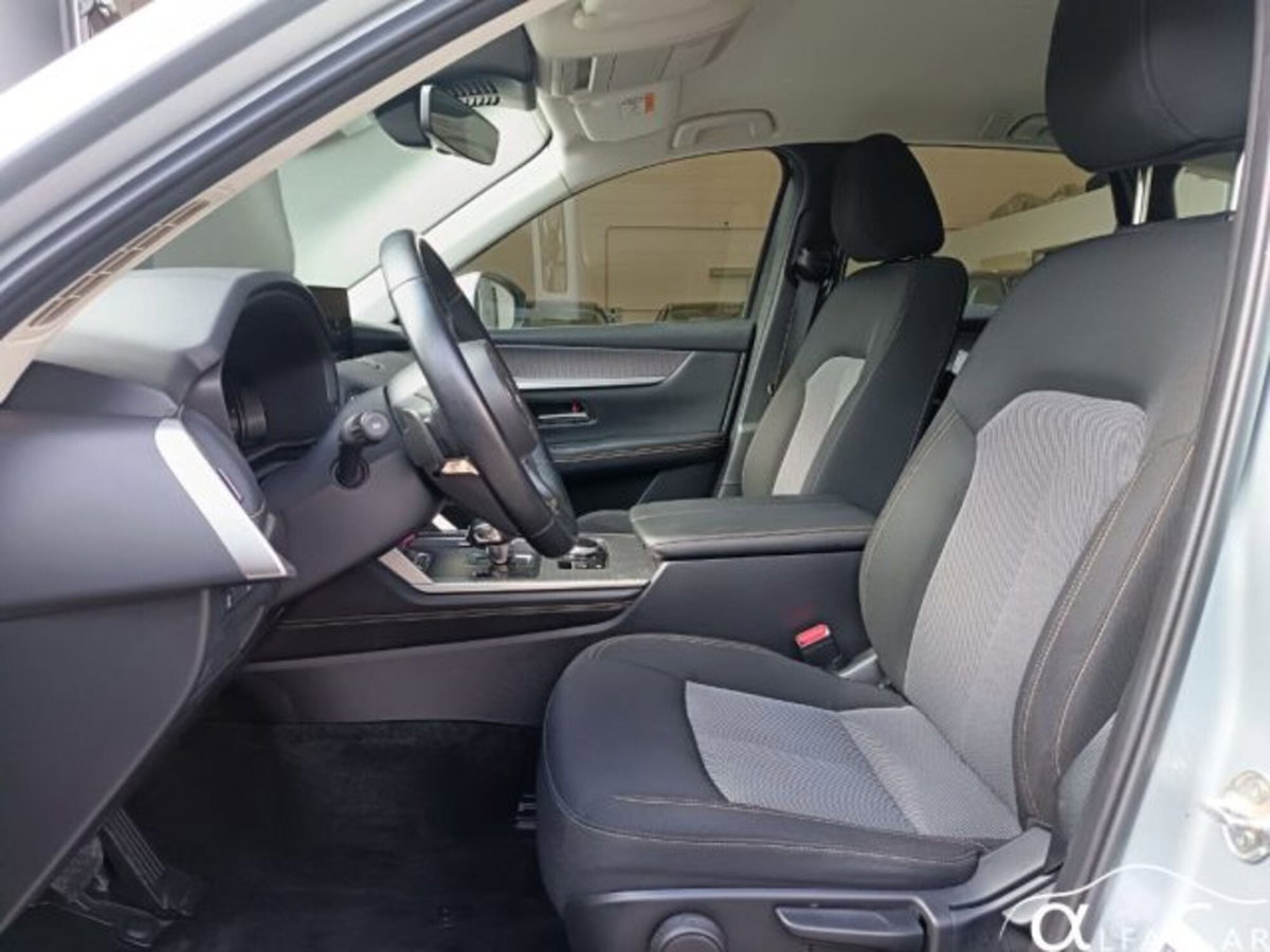 Mazda CX-60 3.3L e-Skyactiv D 200 CV M Hybrid 2WD Takumi (9)