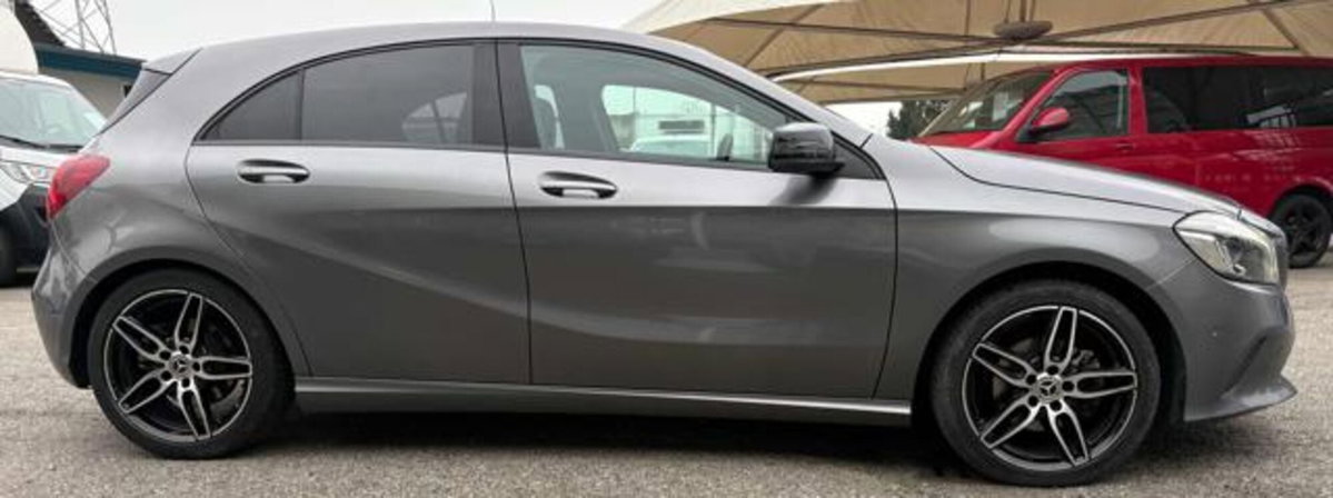 Mercedes-Benz Classe A 200 d Automatic 4Matic Premium (3)