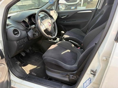 Fiat Punto 1.3 MJT II S&S 85 CV 5 porte ECO Lounge (9)