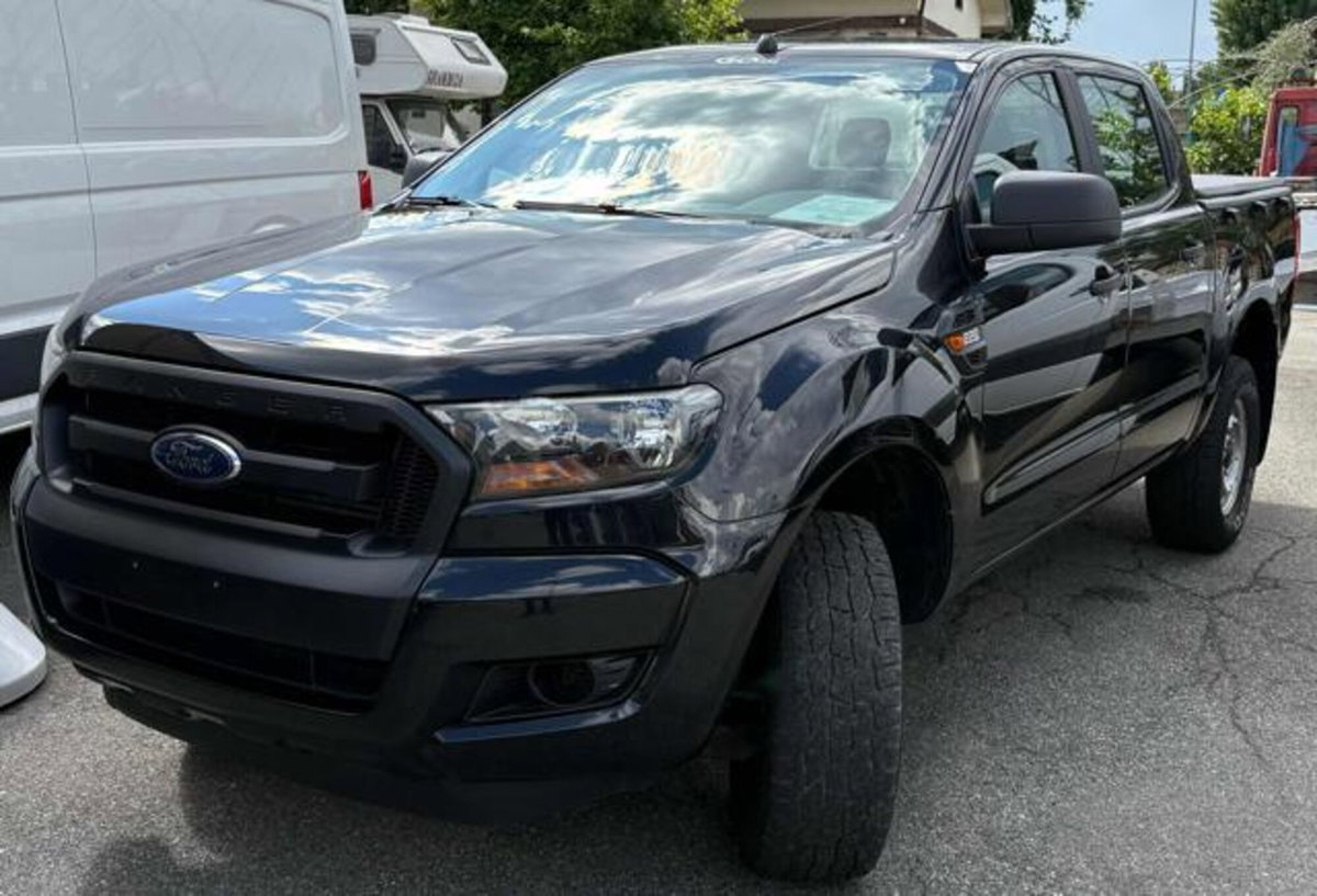 Ford Ranger Pick-up Ranger 2.2 TDCi Doppia Cabina XL 5pt. (2)