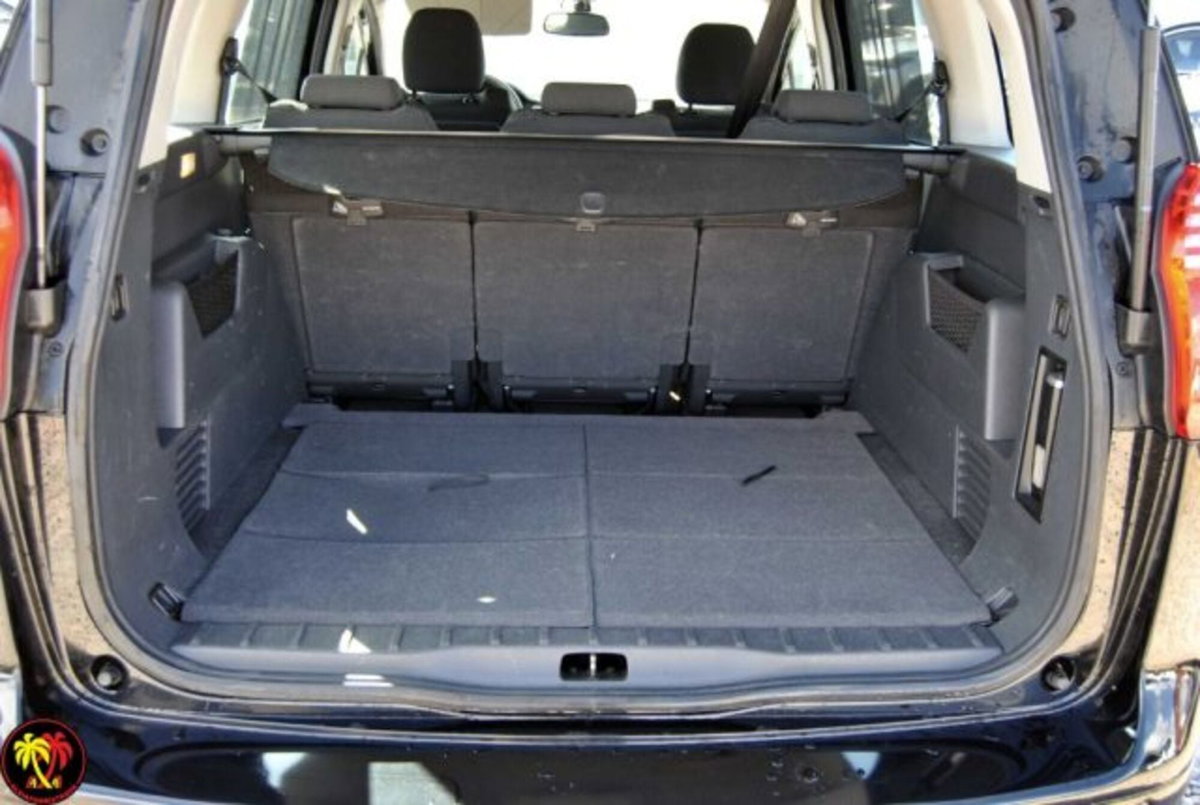 Peugeot 5008 2.0 HDi 150CV Active (15)