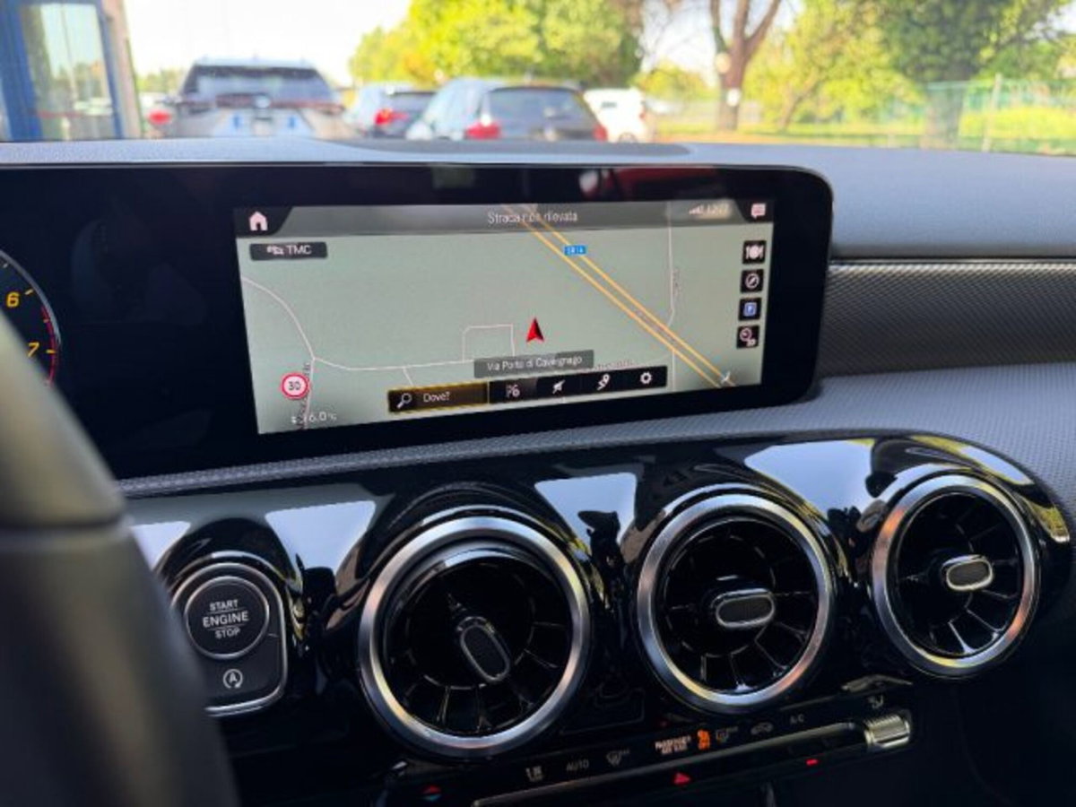 Mercedes-Benz Classe A 160 Sport (11)