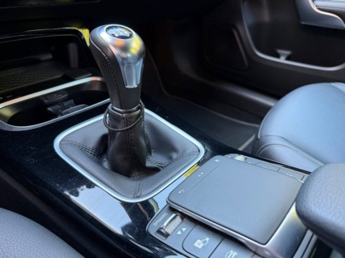 Mercedes-Benz Classe A 160 Sport (15)