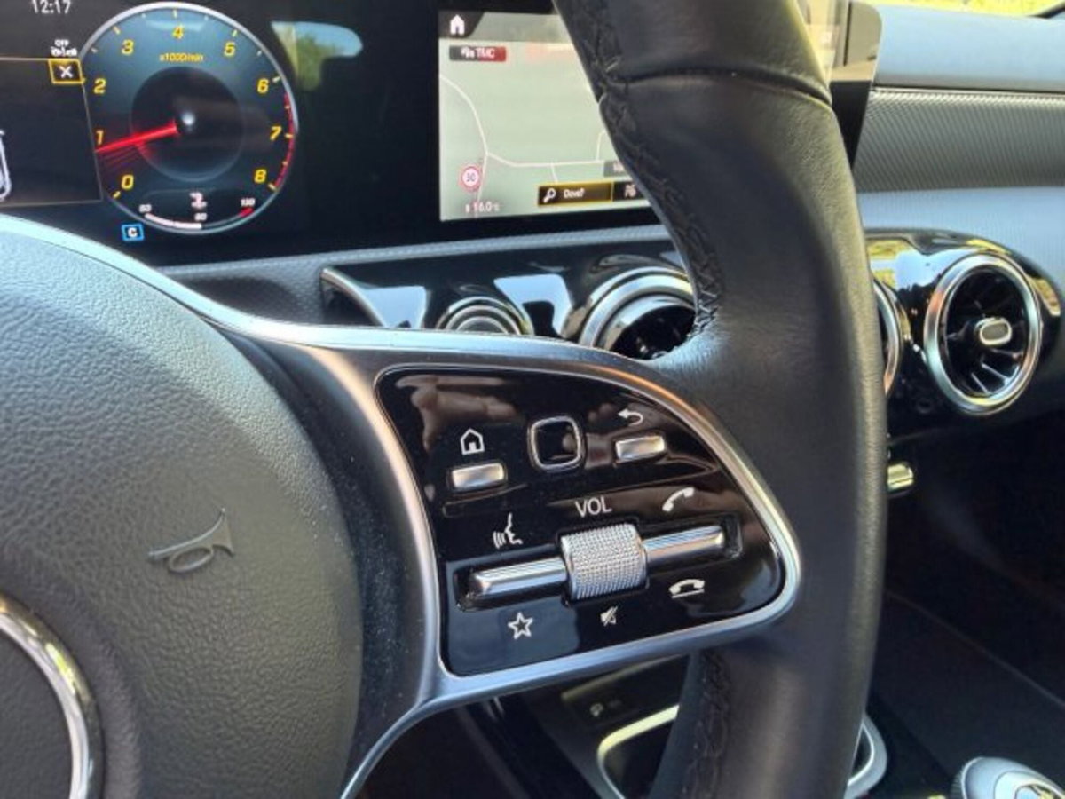 Mercedes-Benz Classe A 160 Sport (16)
