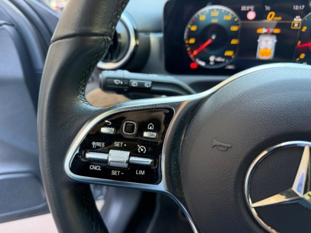 Mercedes-Benz Classe A 160 Sport (17)