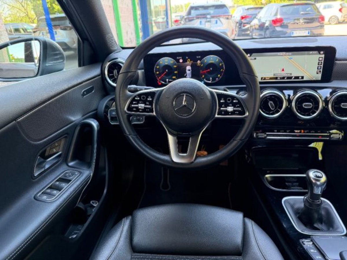 Mercedes-Benz Classe A 160 Sport (12)