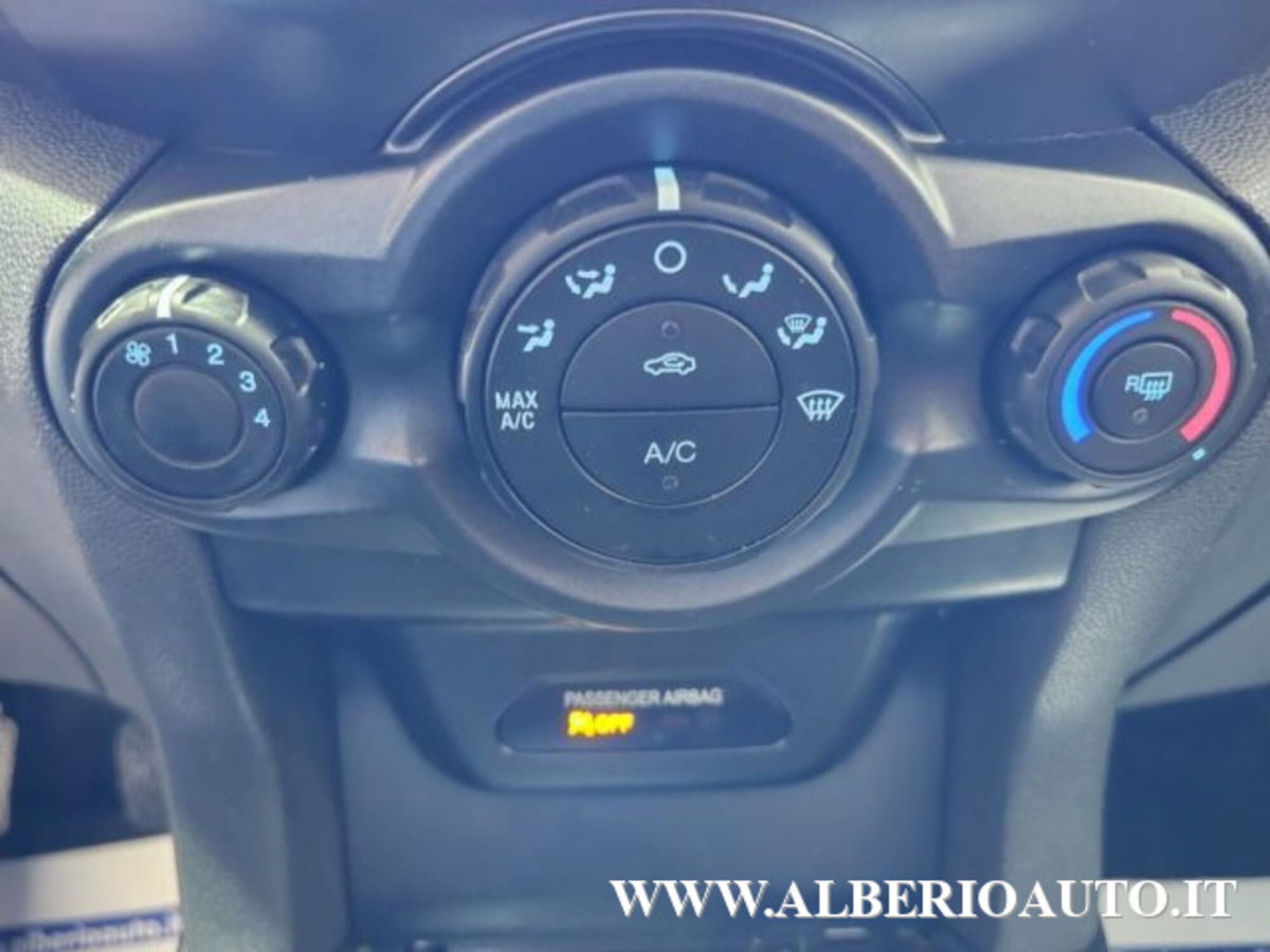 Ford EcoSport 1.5 TDCi 95 CV Plus (16)
