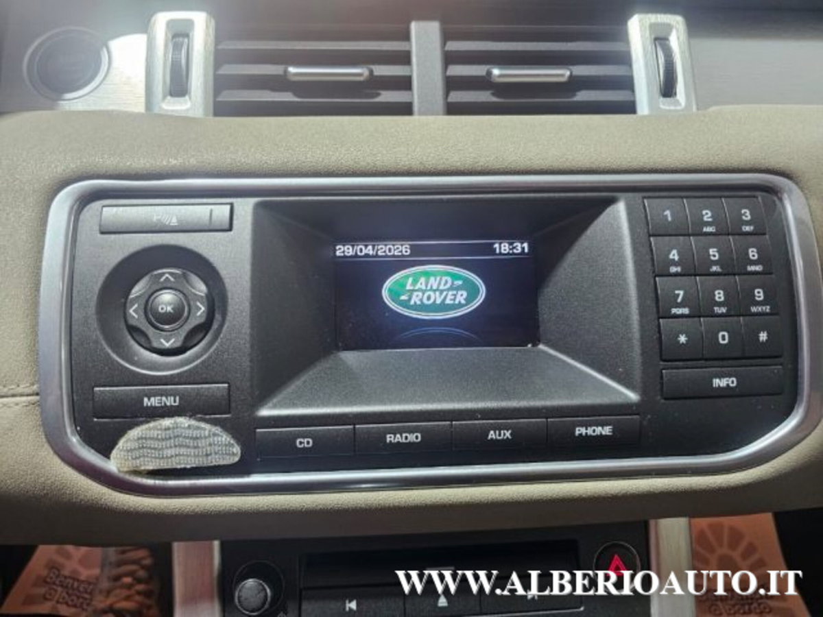 Land Rover Range Rover Evoque 2.2 TD4 5p. Pure (15)