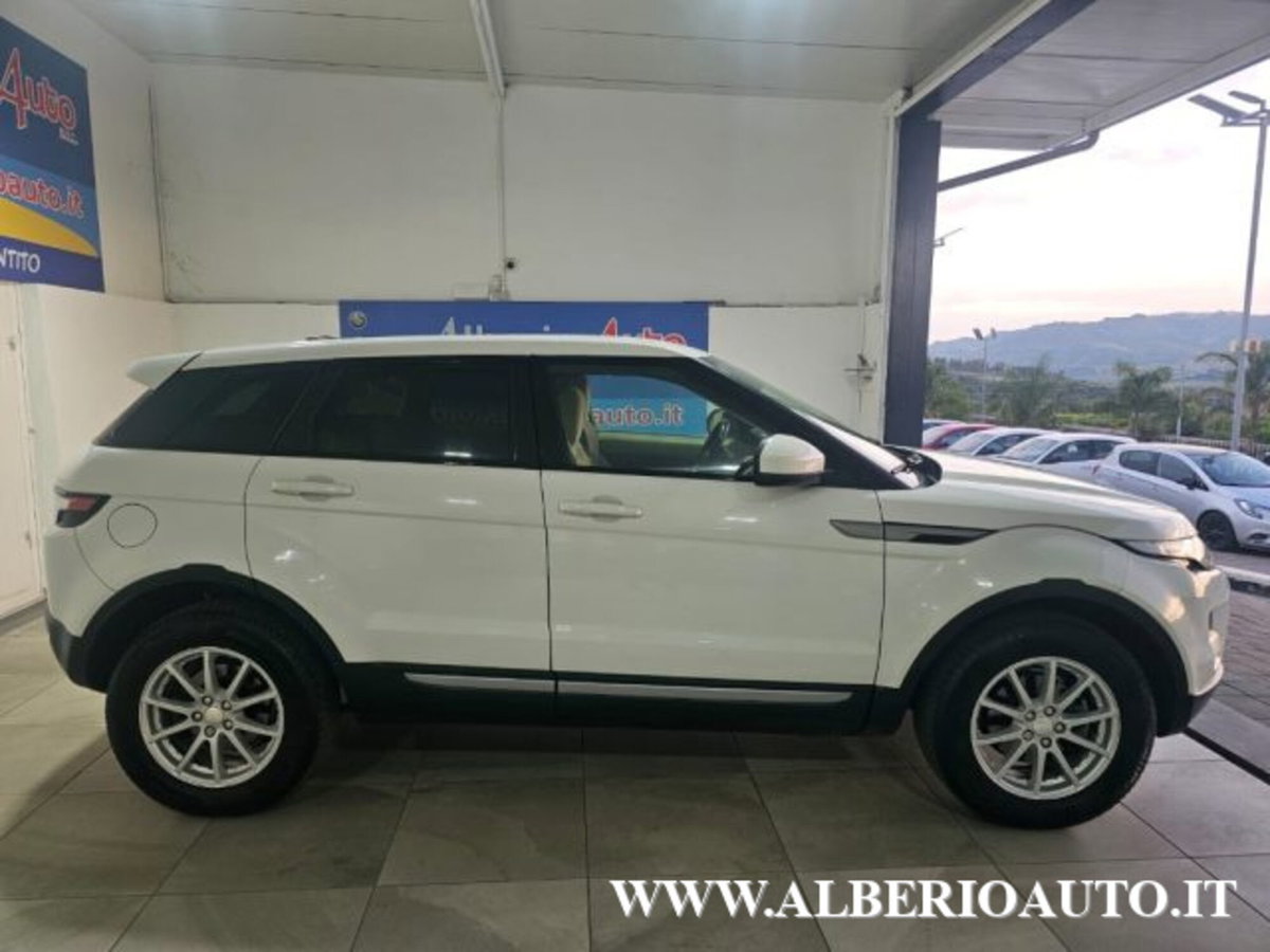 Land Rover Range Rover Evoque 2.2 TD4 5p. Pure (6)