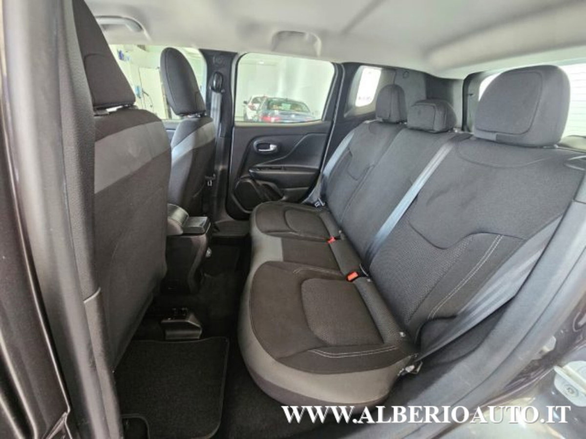 Jeep Renegade 1.6 Mjt DDCT 120 CV Limited (10)