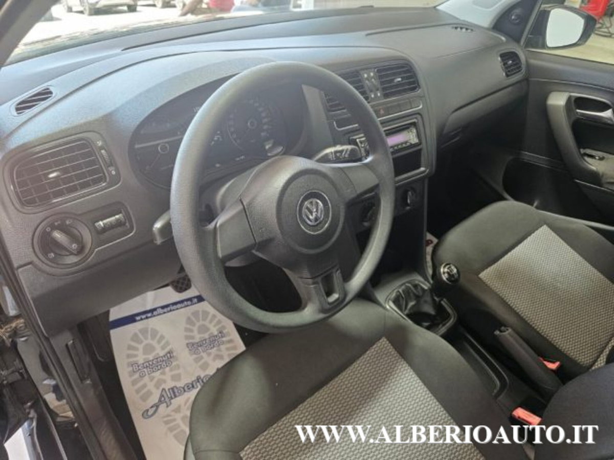 Volkswagen Polo 1.2 5 porte Trendline (16)