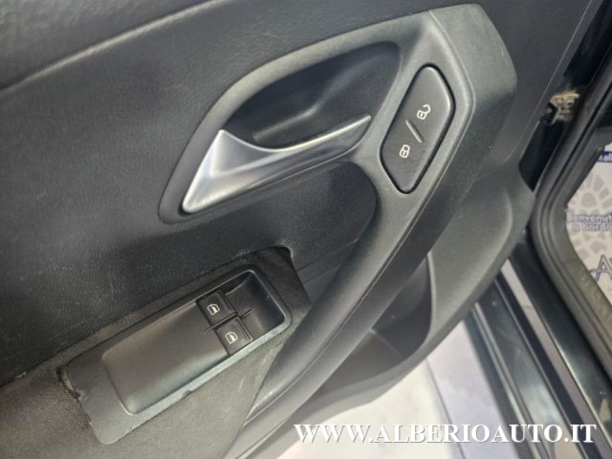 Volkswagen Polo 1.2 5 porte Trendline (19)