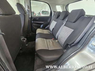 Fiat Sedici 2.0 MJT 16V DPF 4x4 Emotion (13)