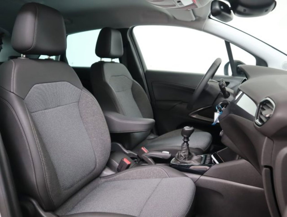 Opel Crossland 1.2 Elegance s&s 110cv (11)