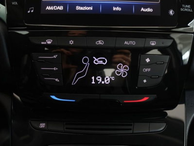 Lancia Ypsilon 1.0 FireFly 5 porte S&S Hybrid Ecochic Gold (16)