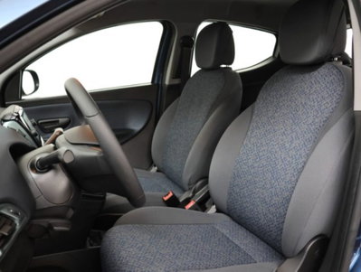 Lancia Ypsilon 1.0 FireFly 5 porte S&S Hybrid Ecochic Gold (8)