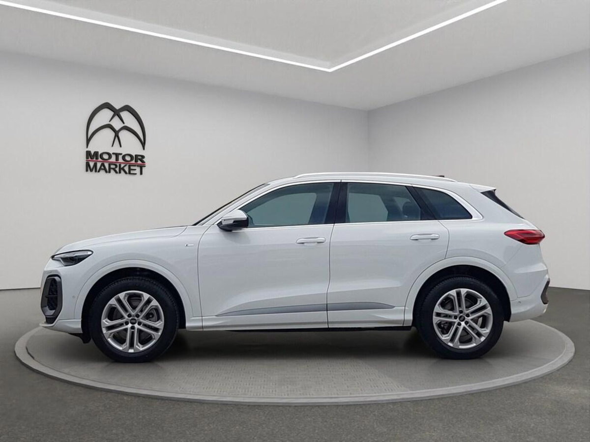 Audi Q5 40 2.0 tdi mhev 12V S line quattro s-tronic (5)