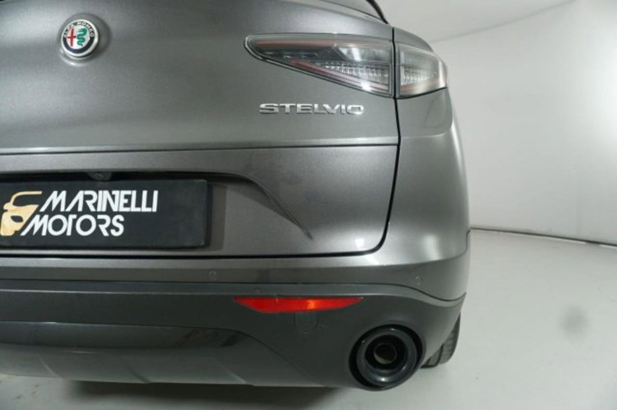Alfa Romeo Stelvio Stelvio 2.2 Turbodiesel 160 CV AT8 RWD Sprint (19)