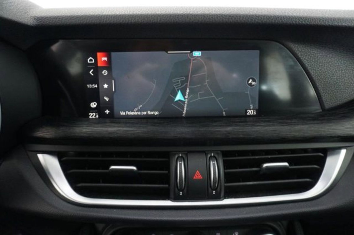 Alfa Romeo Stelvio Stelvio 2.2 Turbodiesel 160 CV AT8 RWD Sprint (14)