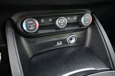 Alfa Romeo Stelvio Stelvio 2.2 Turbodiesel 160 CV AT8 RWD Sprint (15)