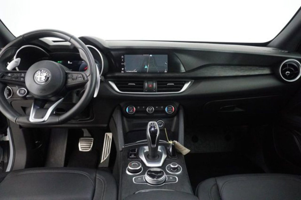Alfa Romeo Stelvio Stelvio 2.2 Turbodiesel 160 CV AT8 RWD Sprint (9)