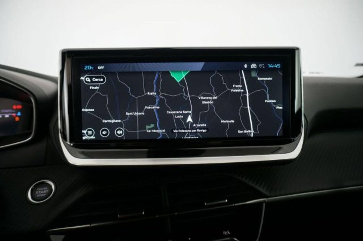 Peugeot 2008 1.2 puretech Allure s&s 100cv (15)