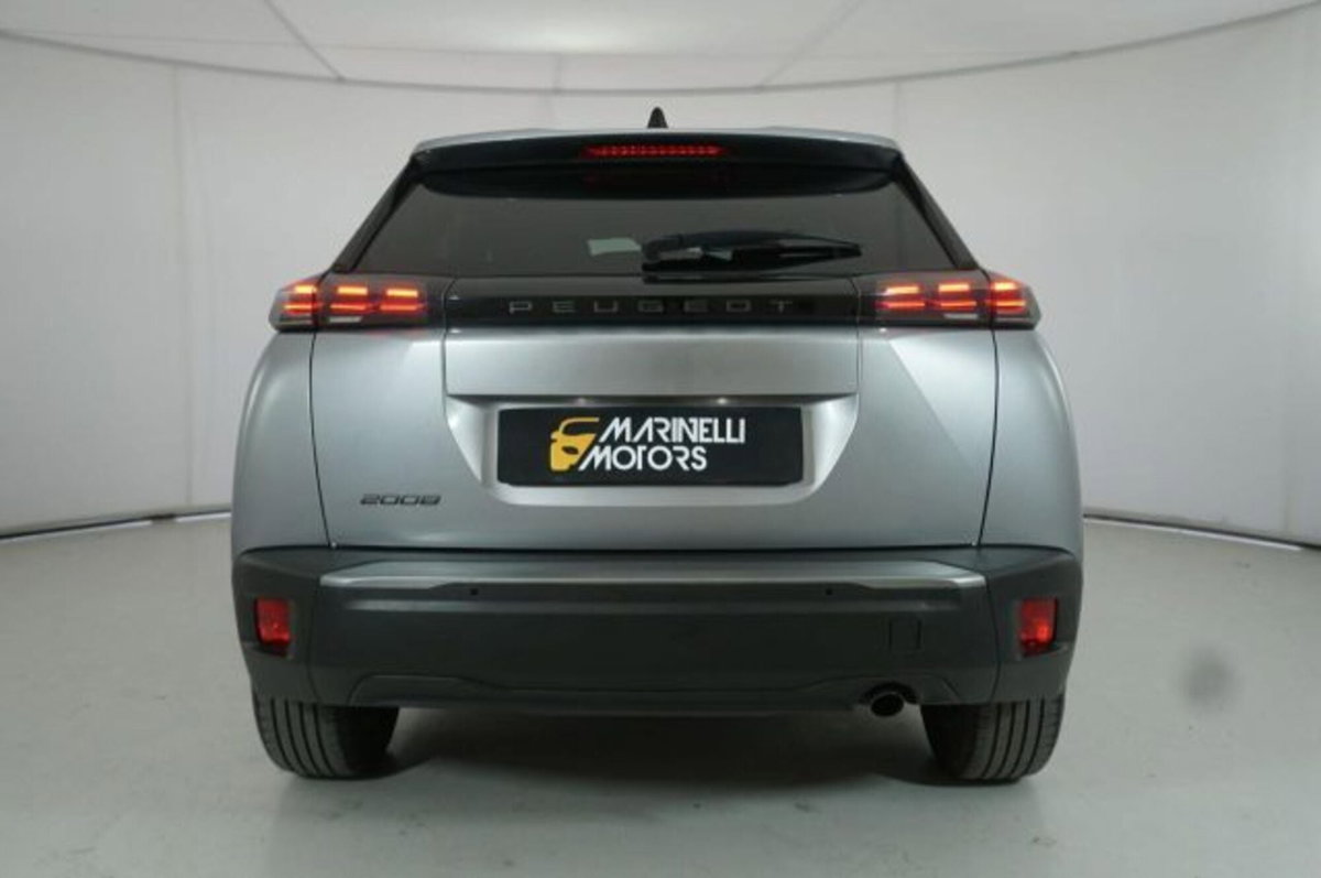 Peugeot 2008 1.2 puretech Allure s&s 100cv (5)