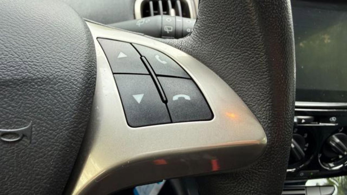 Lancia Ypsilon 1.0 FireFly 5 porte S&S Hybrid Ecochic A. Ferretti (6)