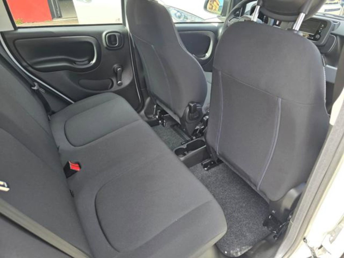 Fiat Pandina 1.0 firefly hybrid Icon s&s 65cv (9)