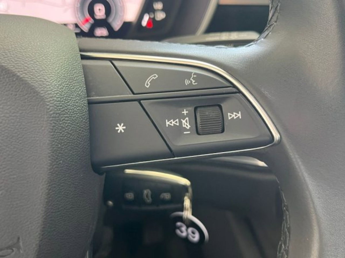 Audi Q3 Sportback 35 TDI S line edition (14)