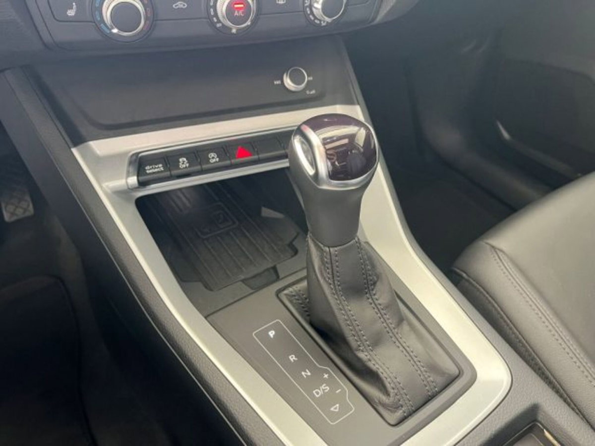 Audi Q3 Sportback 35 TDI S line edition (18)