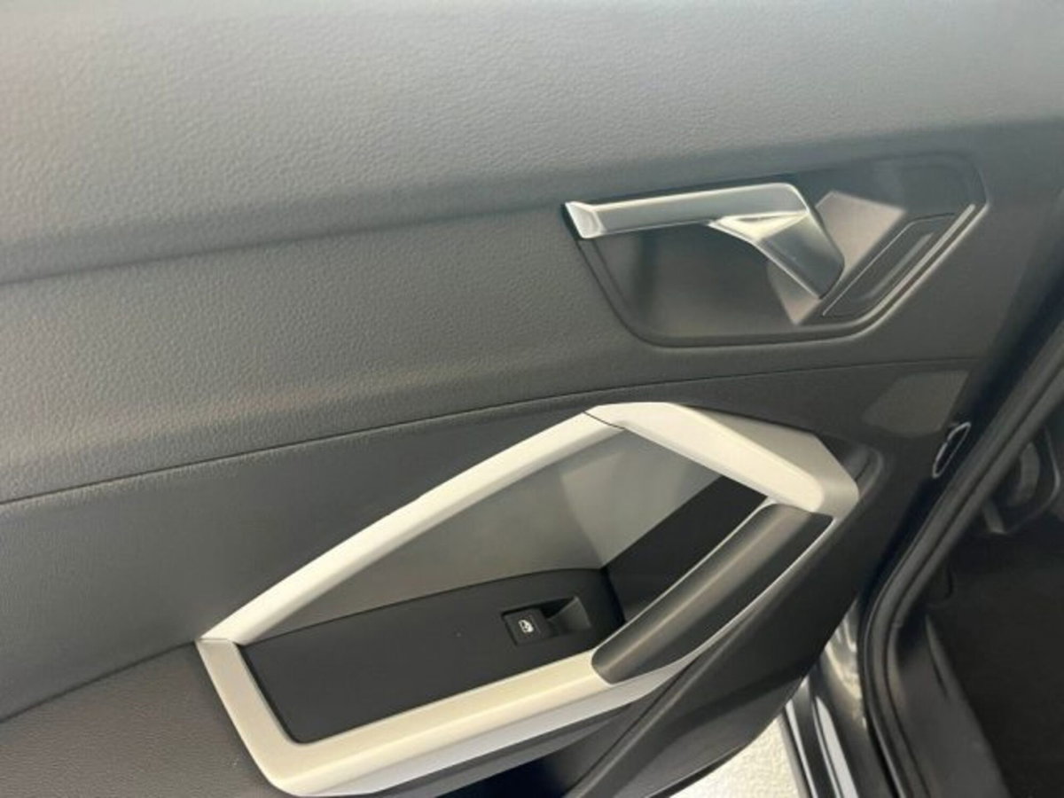 Audi Q3 Sportback 35 TDI S line edition (20)