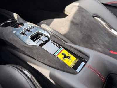 Ferrari 296 Coupé 3.0 GTB (15)