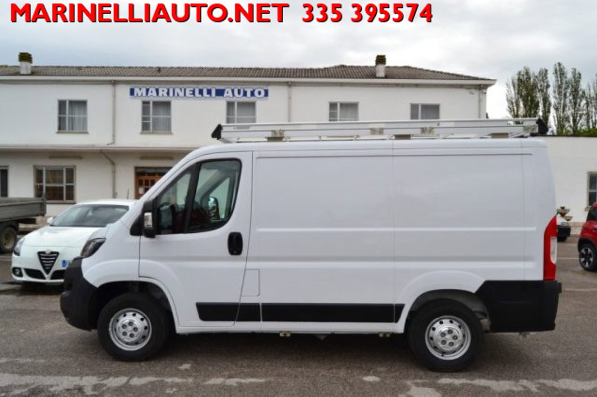 Peugeot Boxer Furgone 330 2.2 BlueHDi 120 S&S PC-TN Furgone Premium (11)