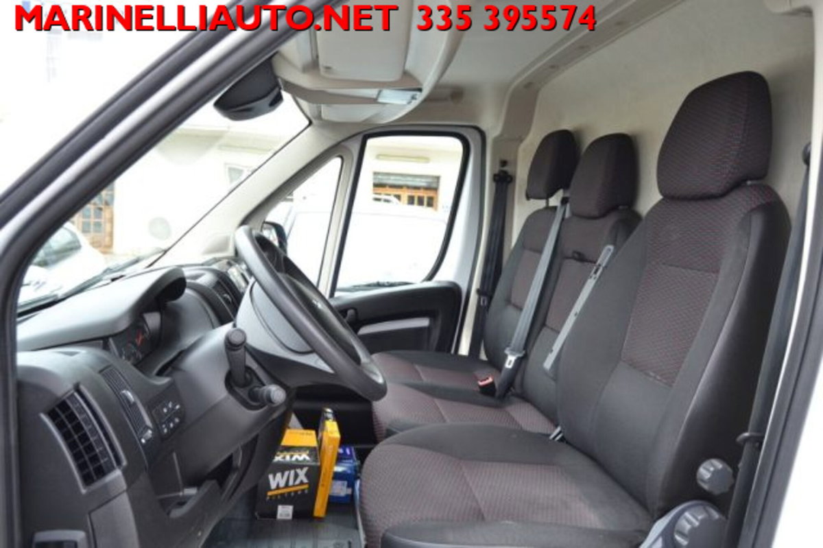 Peugeot Boxer Furgone 330 2.2 BlueHDi 120 S&S PC-TN Furgone Premium (16)