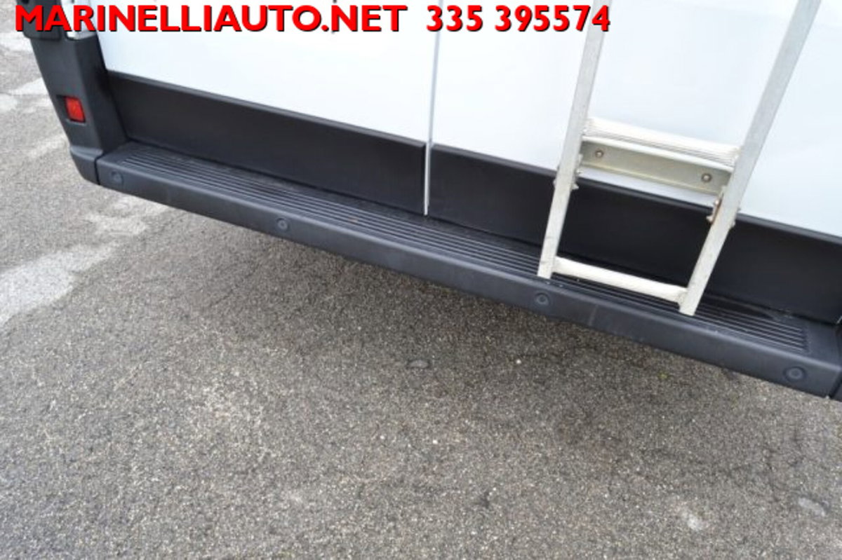 Peugeot Boxer Furgone 330 2.2 BlueHDi 120 S&S PC-TN Furgone Premium (8)