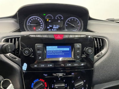 Lancia Ypsilon 1.0 FireFly 5 porte S&S Hybrid Ecochic Silver (10)